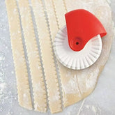 PIE DECORATING SERRATED RIBBON CUTTER WHEEL